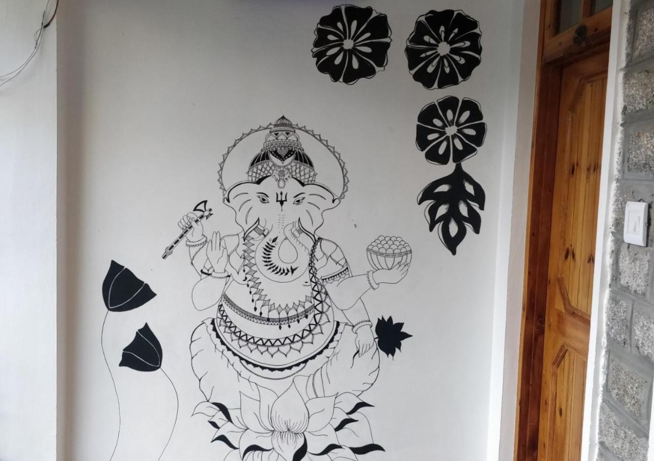 Hostel Madpackers Manali Zewnętrze zdjęcie